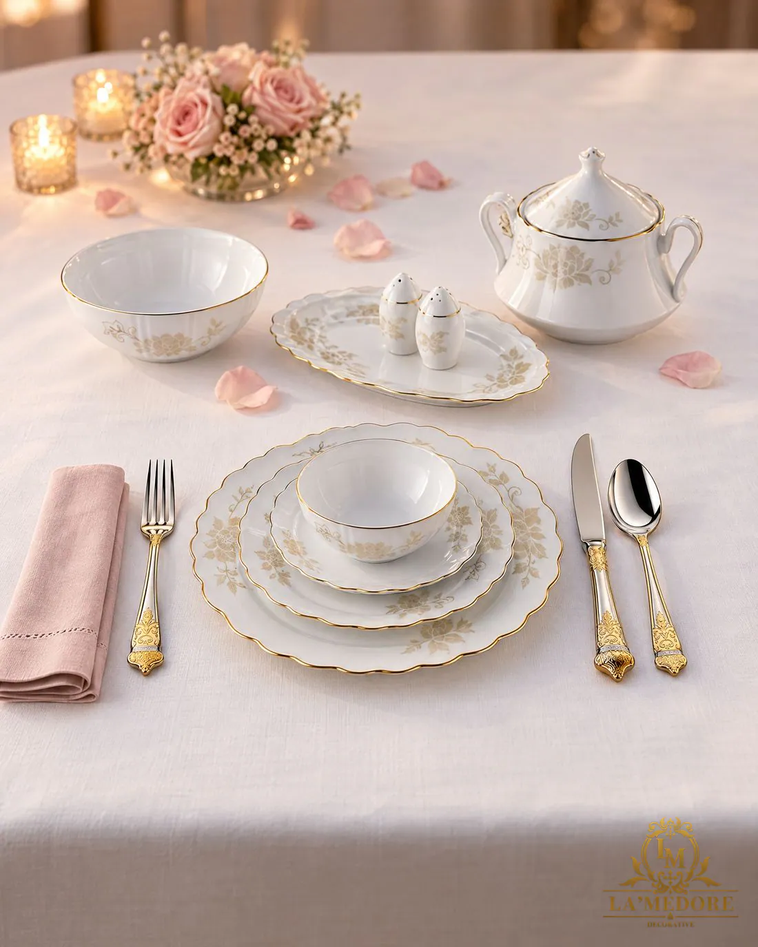 Royal Rose + Imperial Yarım Gold 12 Kişilik Sofra Seti, sofra sunumu